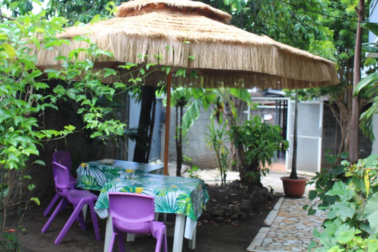 Hime Lodge Папеете Екстериор снимка