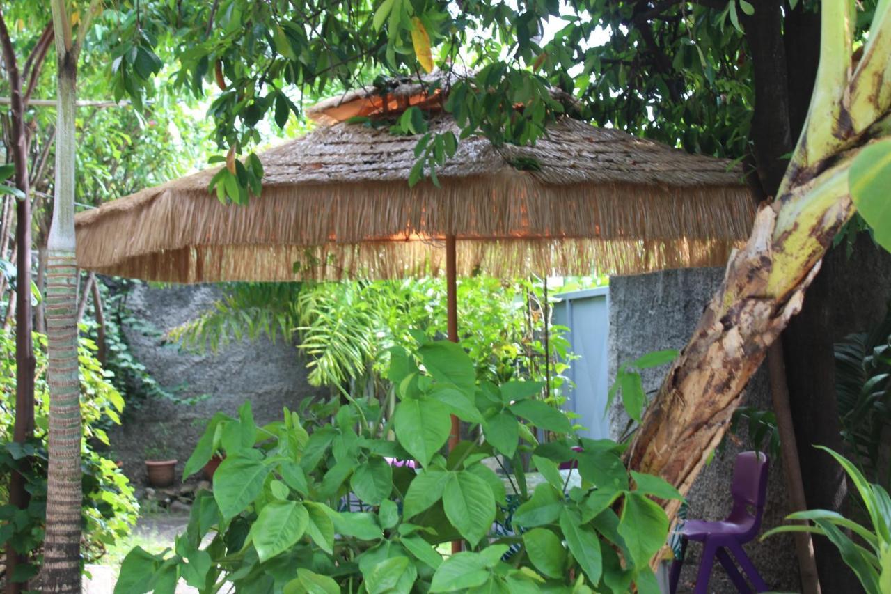 Hime Lodge Папеете Екстериор снимка